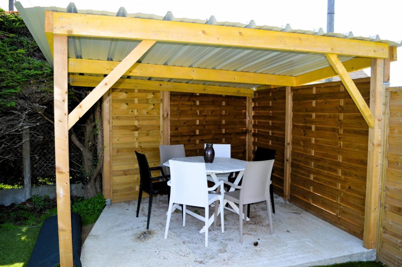 Le Chalet A Hub - Exterieur, Proche De La Plage 아스넬레스 외부 사진